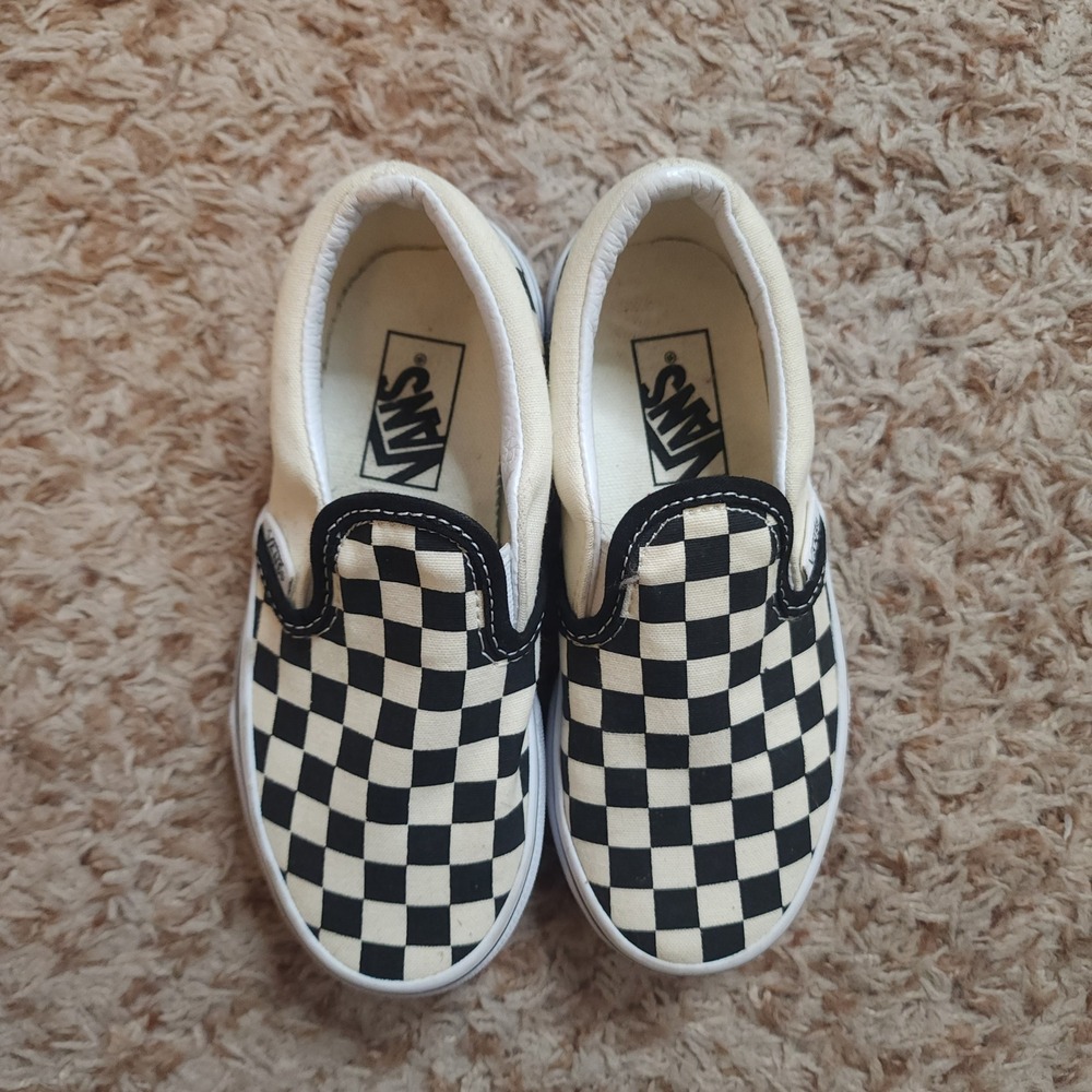Vans Classic Slip-On Kids Size 11.5 Black White Checkerboard Skate Shoes - Picture 2 of 10